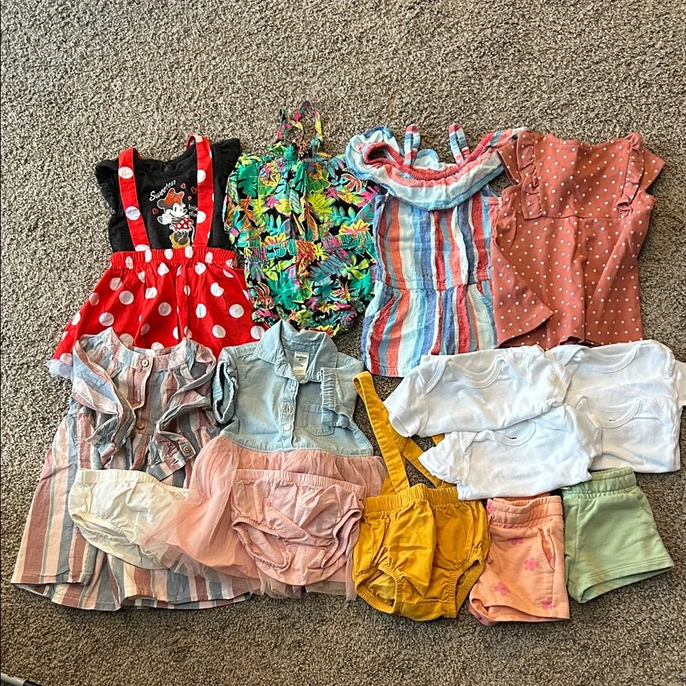 12 month baby Clothing Bundle - Picture 1 of 6
